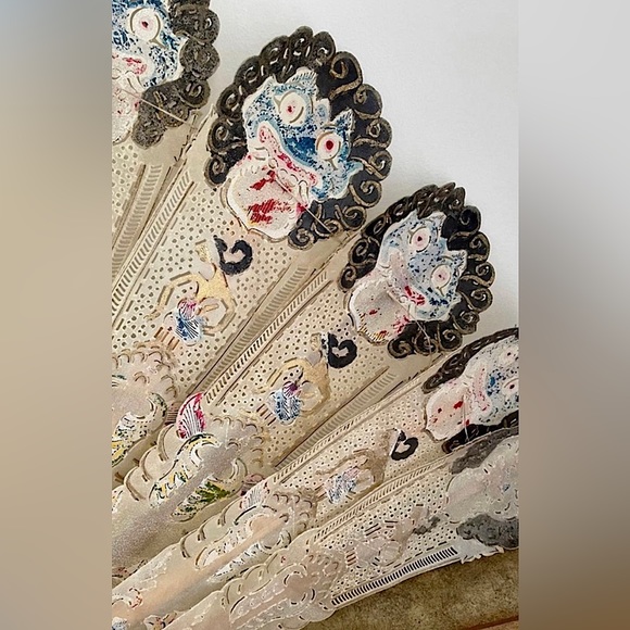 RARE🪭 40” Antique XL Balinese Decorative Folding Fan - Picture 3 of 5